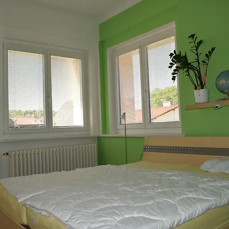 Deluxe Prague